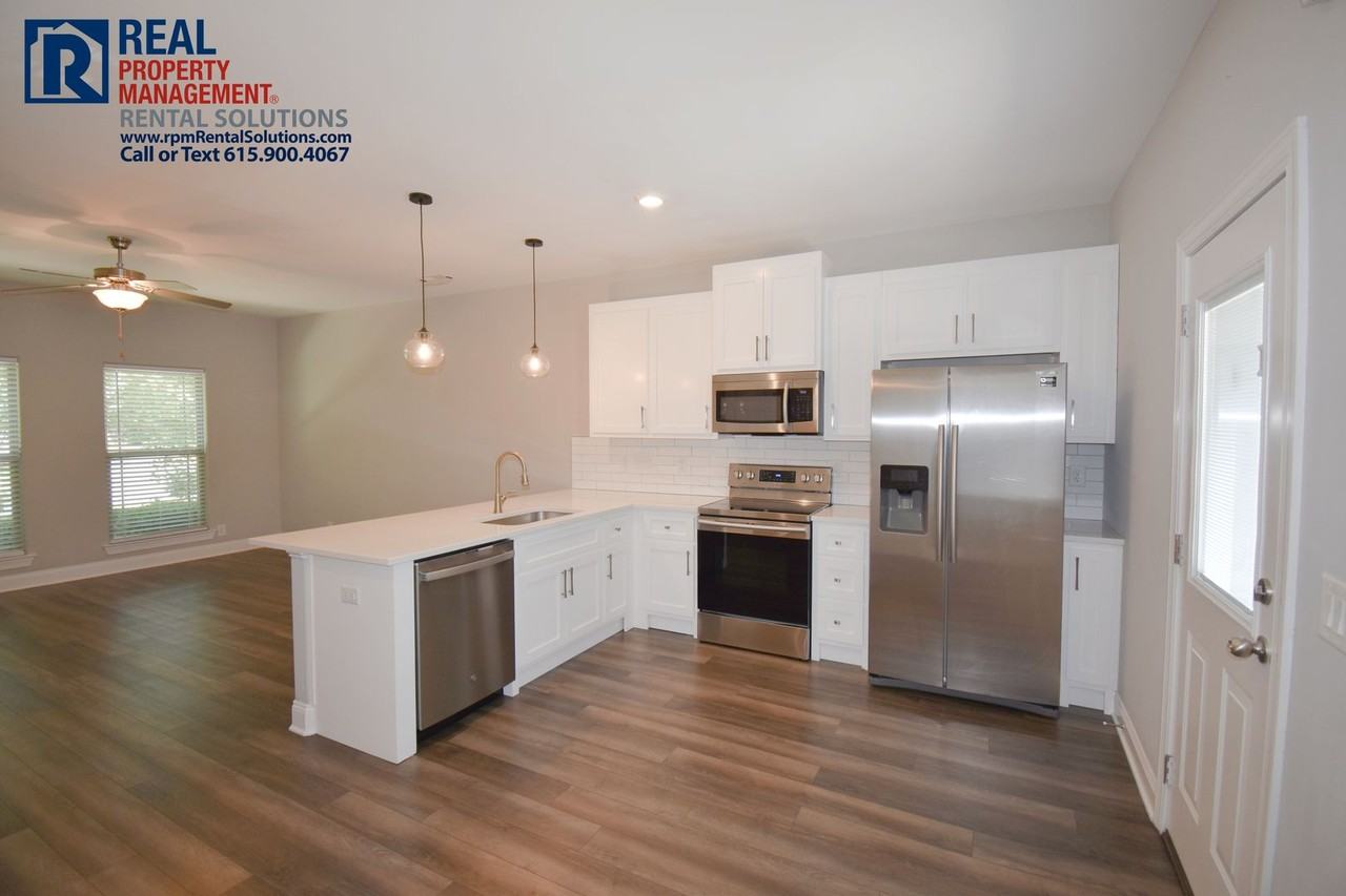 555 Gresham Ln #2B - Photo 5 of 21