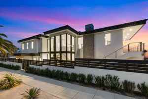 featured image of 206 4th St