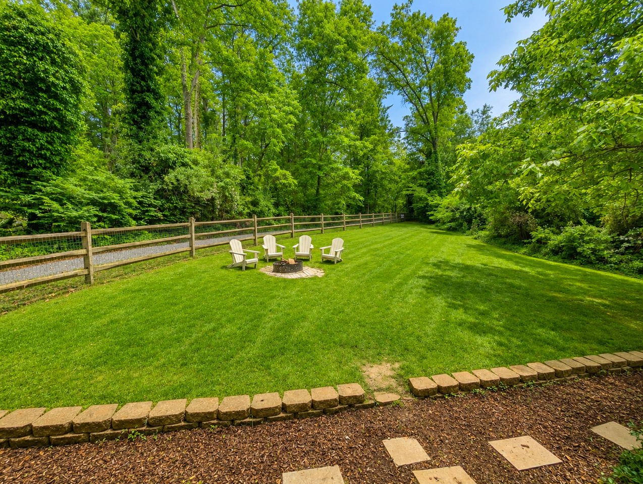 30 Greenbriar Rd - Photo 4 of 27