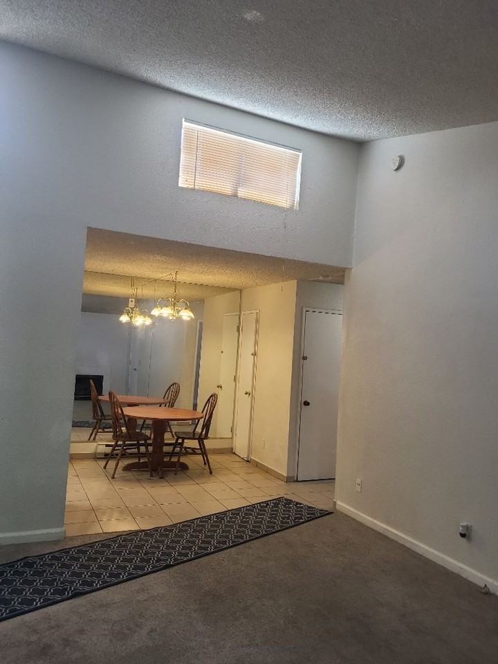 2100 Highview Ct #2 - Photo 5 of 17