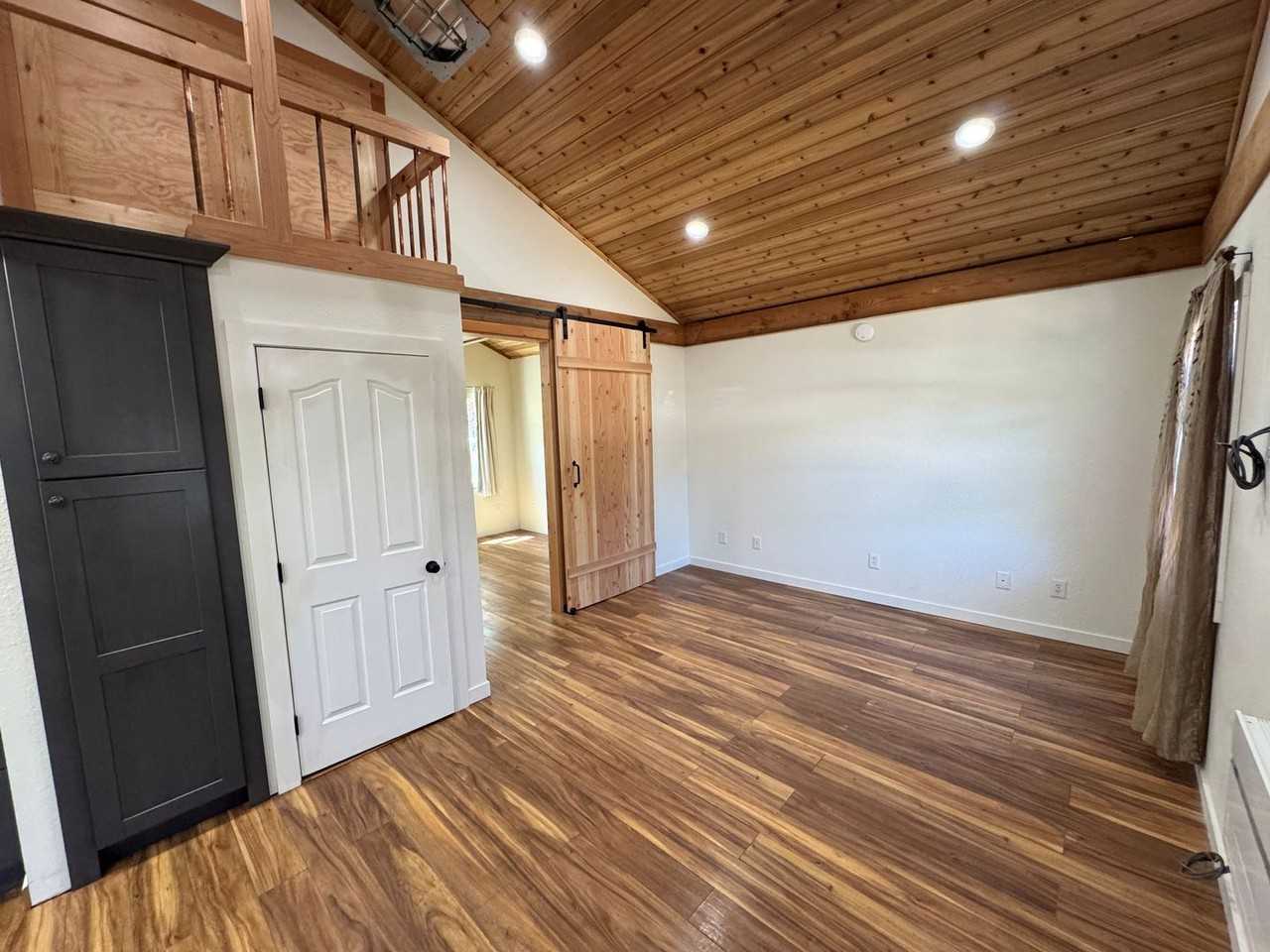 37 Olive St - Photo 5 of 23