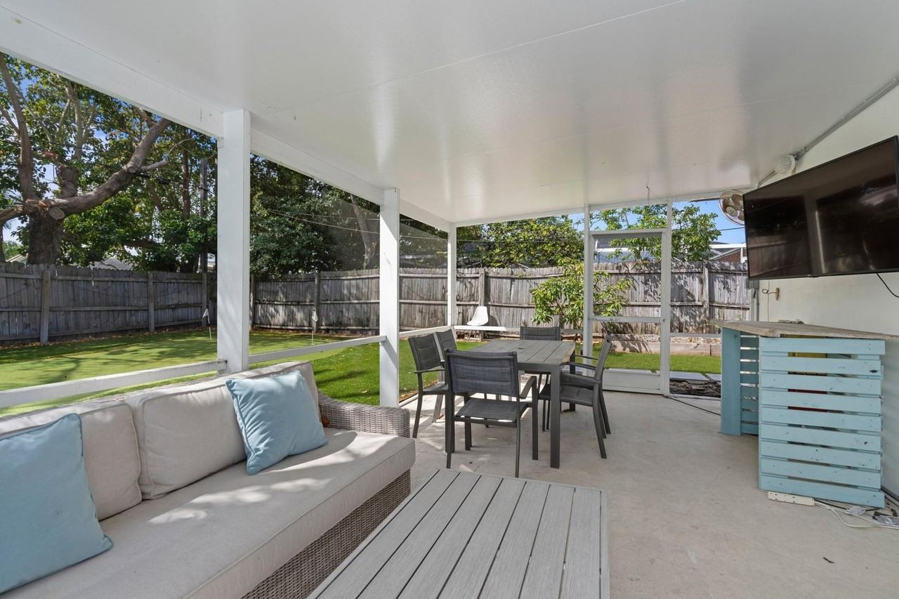 226 Sw 13th Ave #226 - Photo 3 of 16