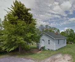 featured image of 210 Thomas Ln