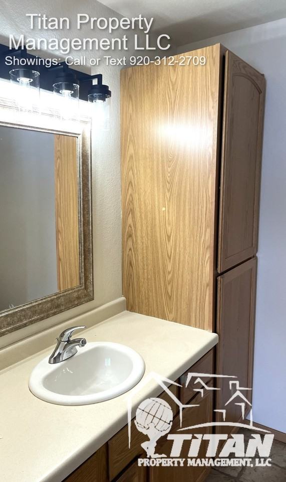 2280 Wisconsin Street - Photo 7 of 7