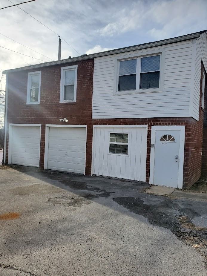 1233 East Center Street - Photo 2 of 14