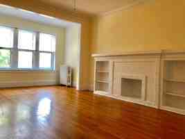 featured image of 5847 N Kenmore Ave