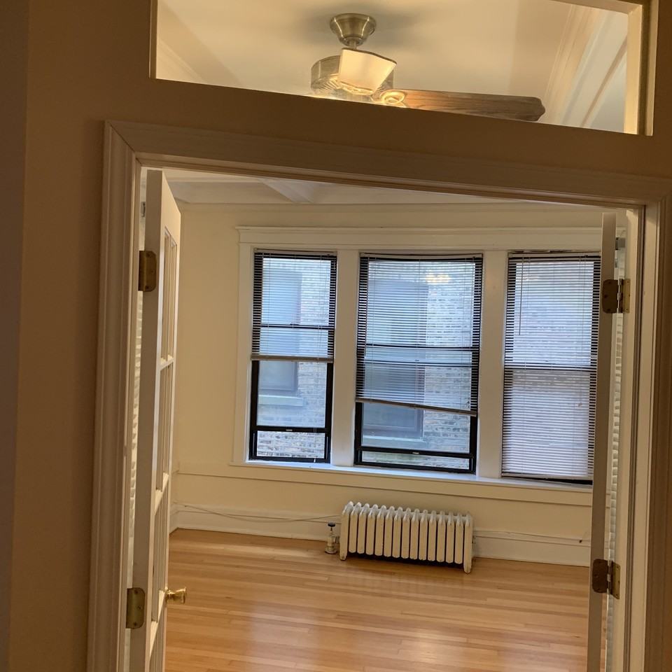 5847 N Kenmore - Photo 6 of 6