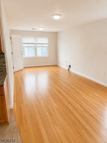 1028 Bond St #2 - Photo 3 of 16
