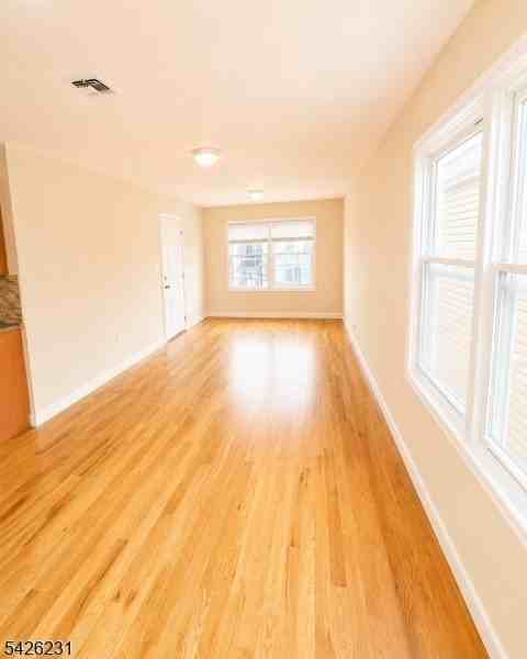 1028 Bond St #2 - Photo 4 of 16