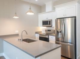 featured image of 1135 4th St