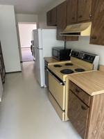 featured image of 512 Breezy Point Dr