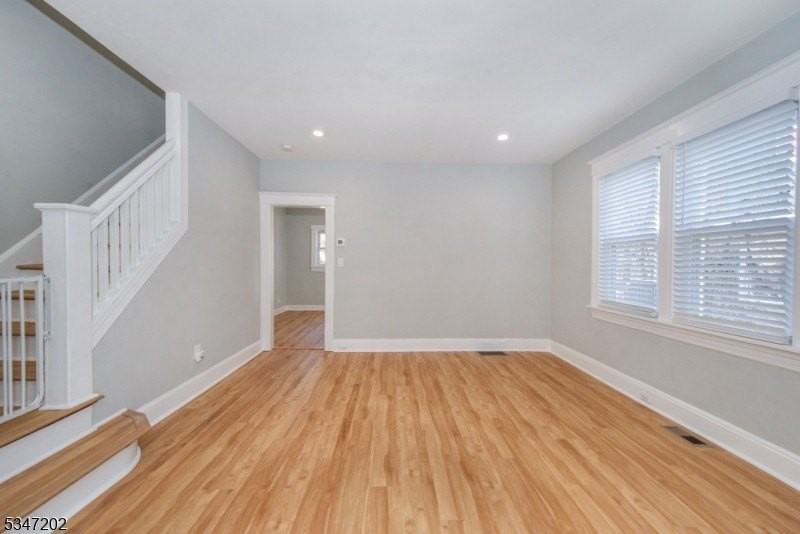 46 Dunnell Rd - Photo 6 of 17