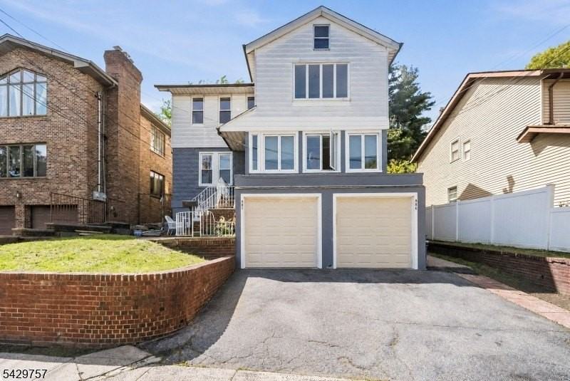 773 Kingsland Ave - Photo 5 of 13