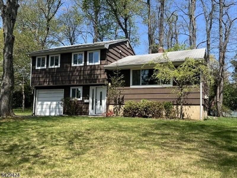 56 Fairway Dr - Photo 2 of 23