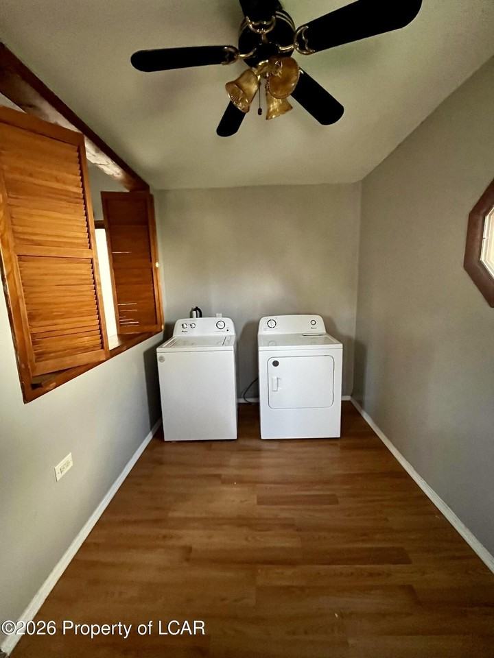 61 W Main St - Photo 5 of 11