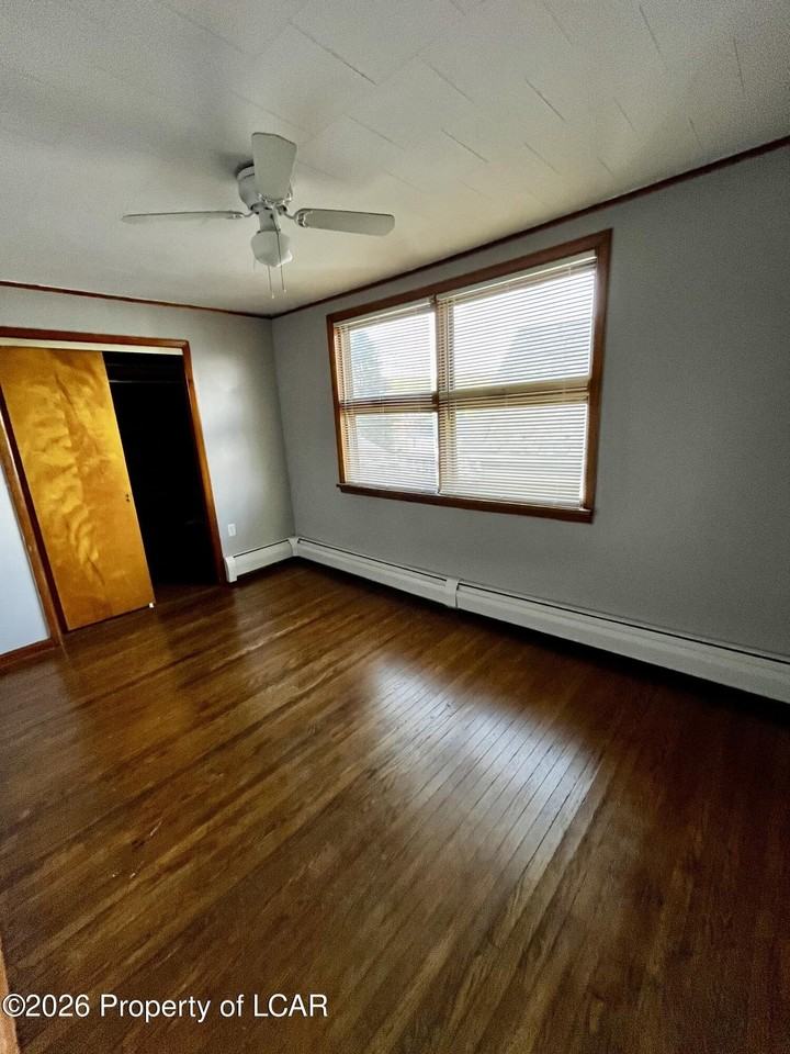61 W Main St - Photo 7 of 11