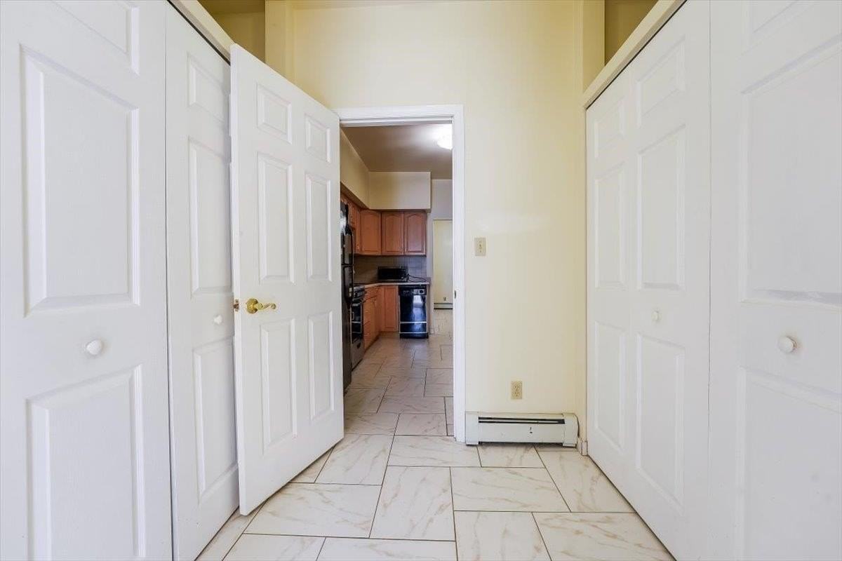 1020 Park Ave #8 - Photo 6 of 22