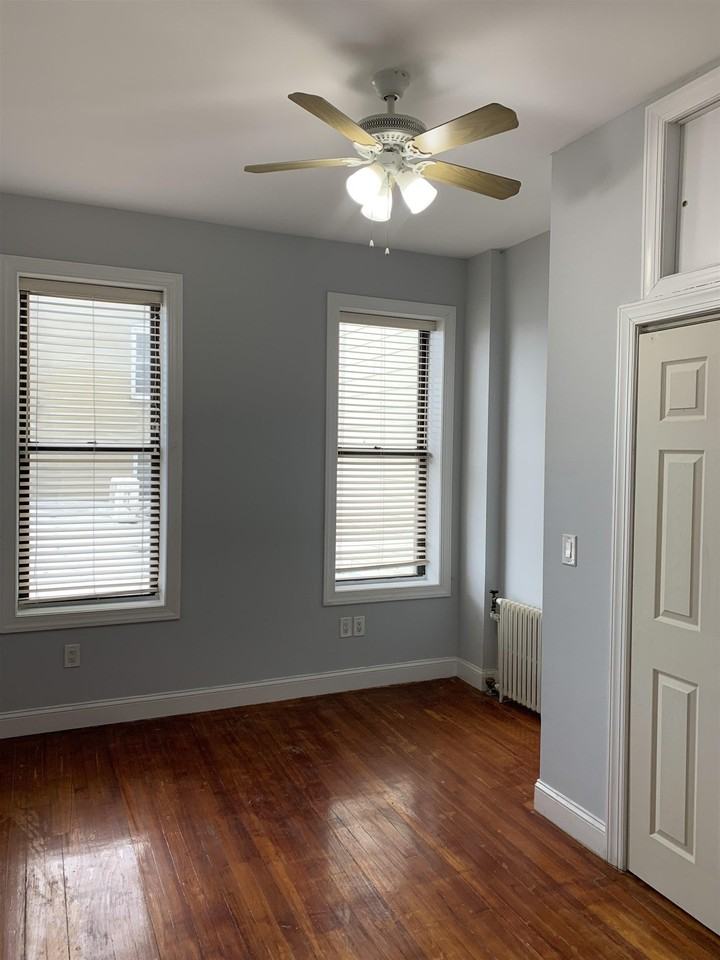 2976 John F Kennedy Blvd #2 - Photo 3 of 8