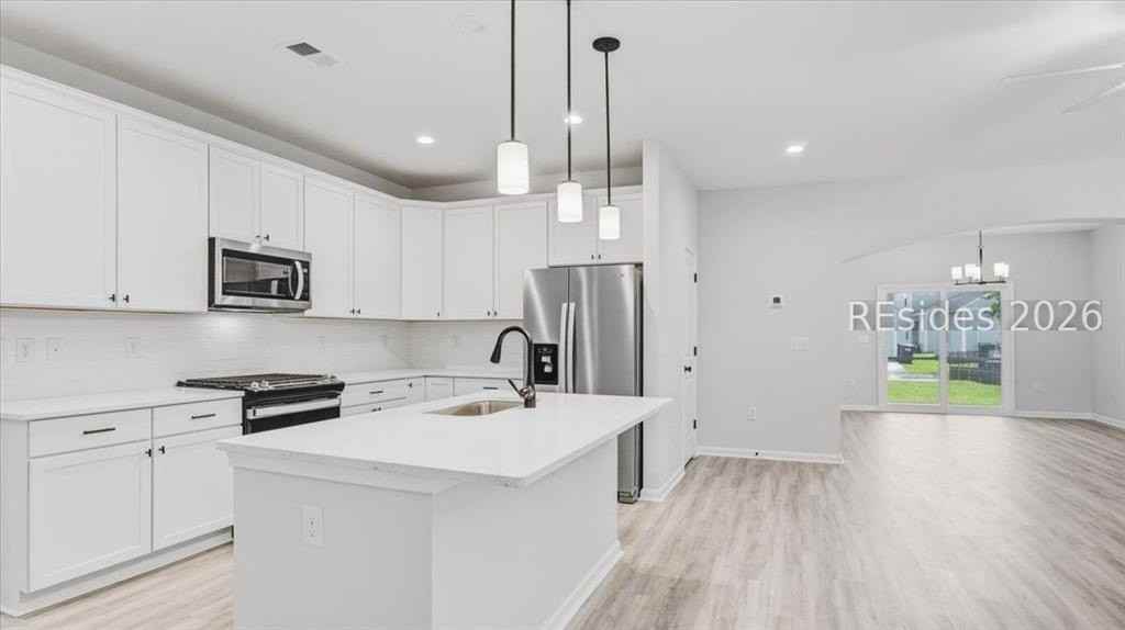 179 Garden Row Dr N - Photo 2 of 47