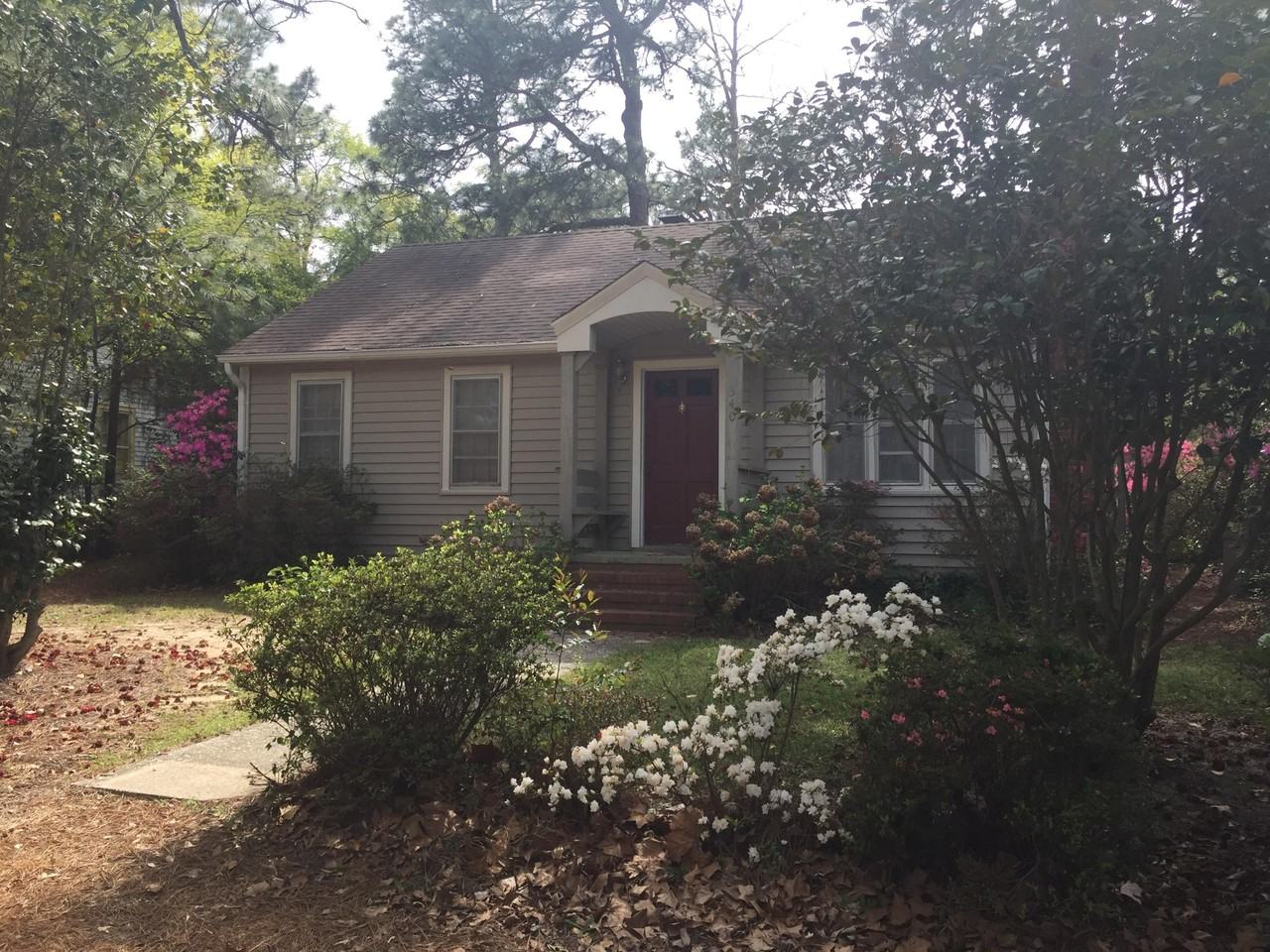 340 E Delaware Ave - Photo 2 of 17