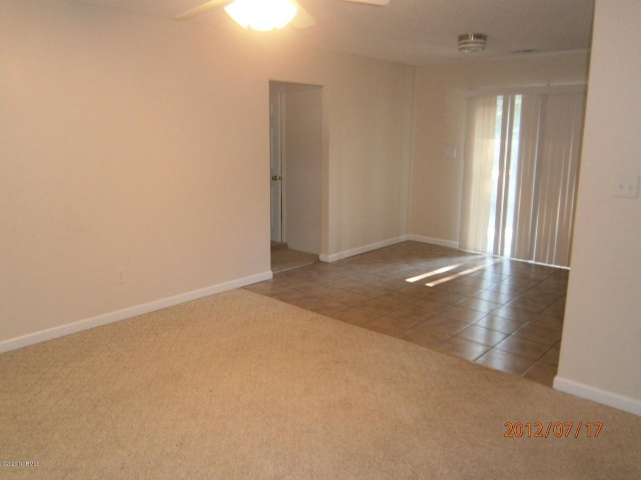414 Kenwood Dr - Photo 2 of 9
