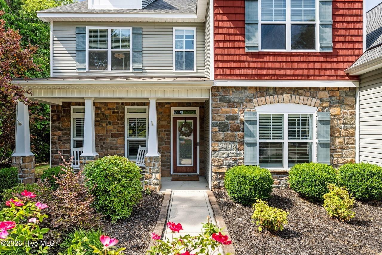 167 Old Millstone Lndg - Photo 2 of 50