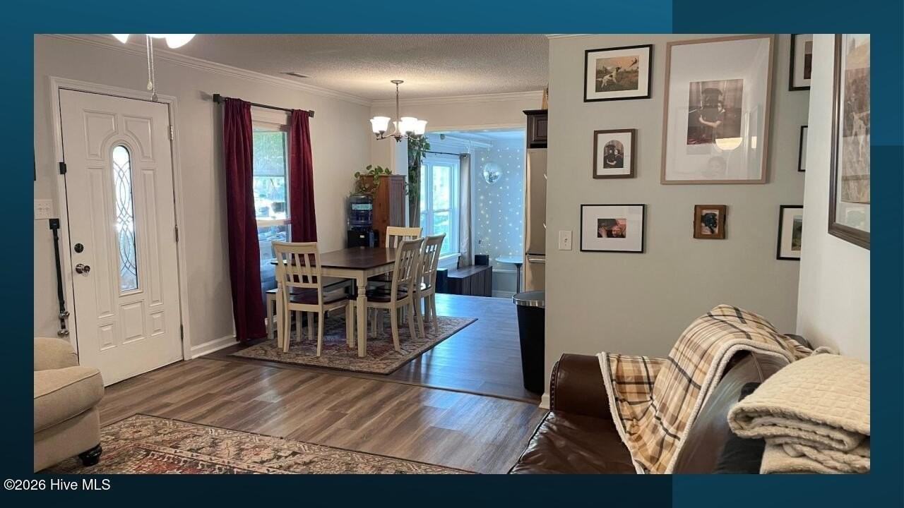 1211 Ormandy Ave - Photo 6 of 27