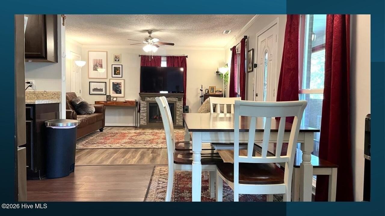 1211 Ormandy Ave - Photo 7 of 27
