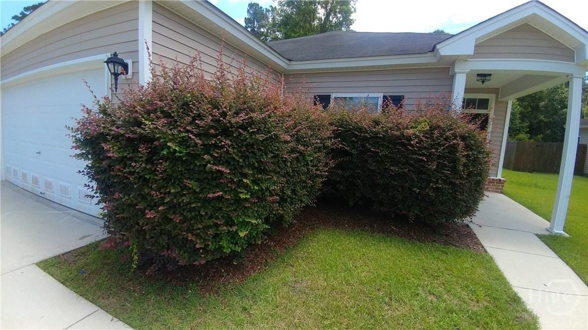 123 Alexander Way
