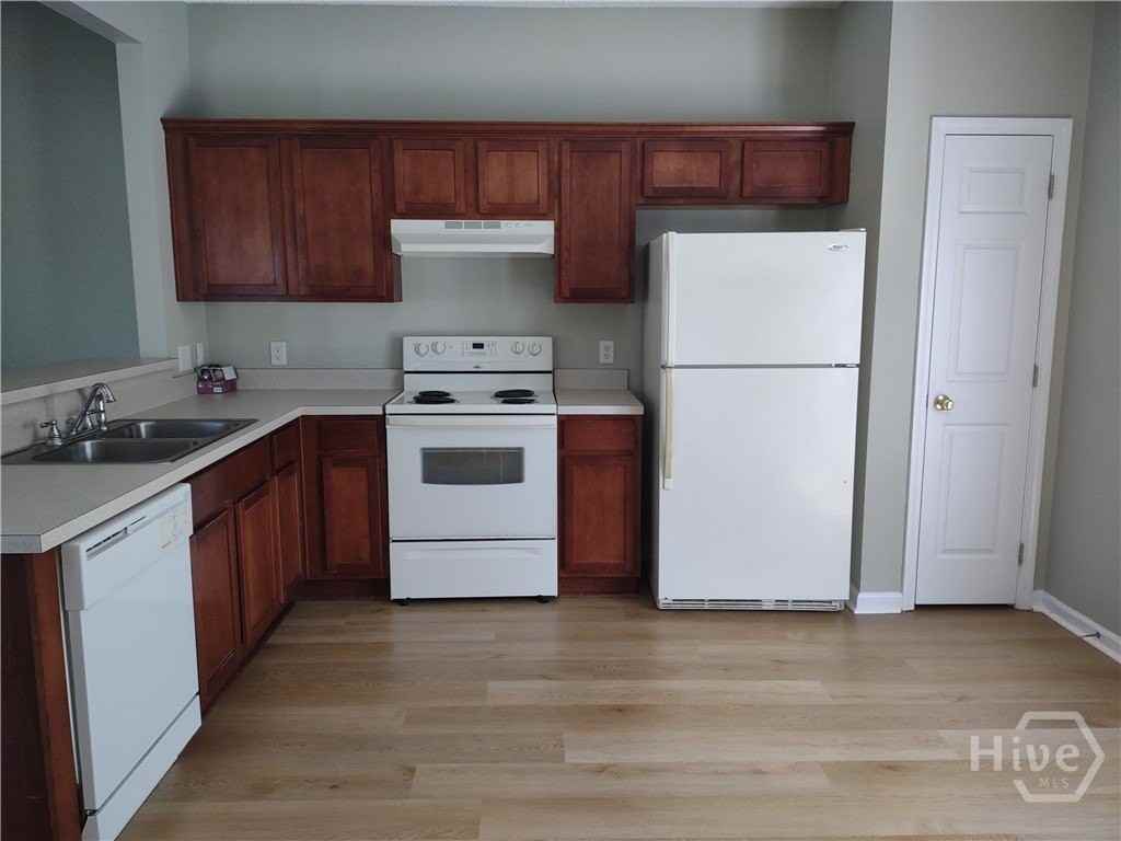 123 Alexander Way - Photo 6 of 12