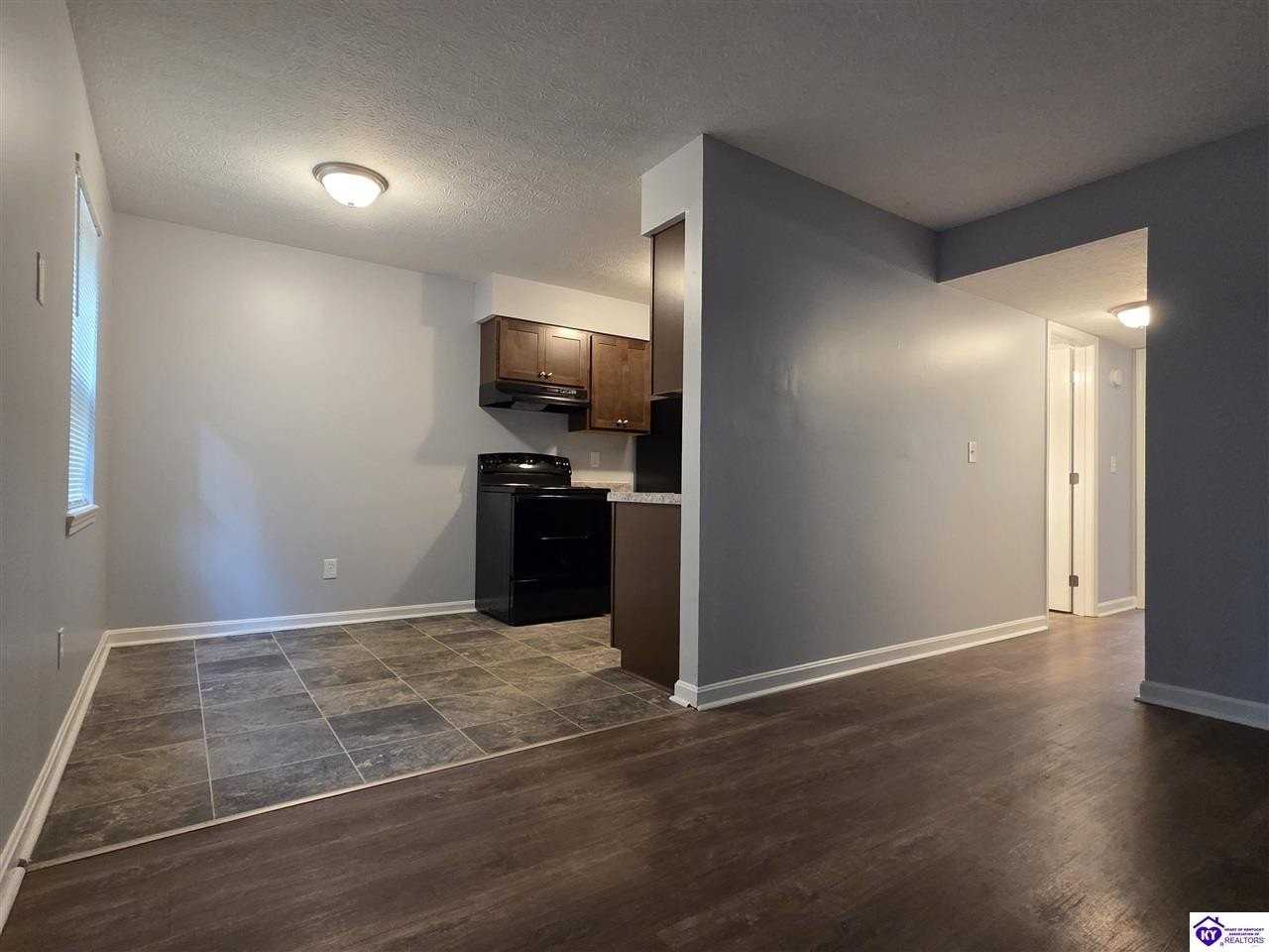 1590 Illinois Rd #6 - Photo 4 of 19