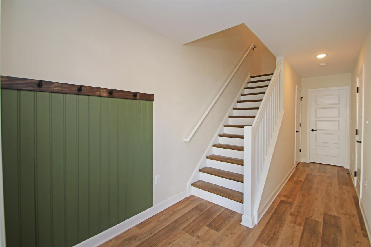 1412 Palomino Trl - Photo 2 of 31