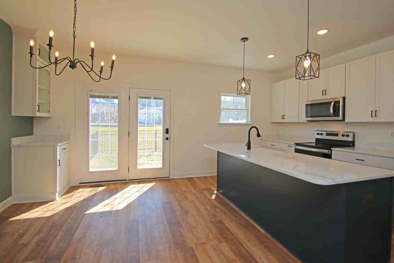 1412 Palomino Trl - Photo 7 of 31