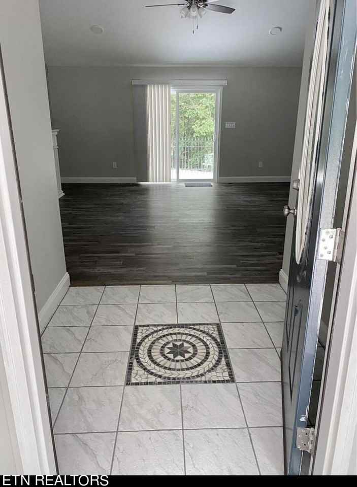 149 Mcnew Dr - Photo 2 of 15
