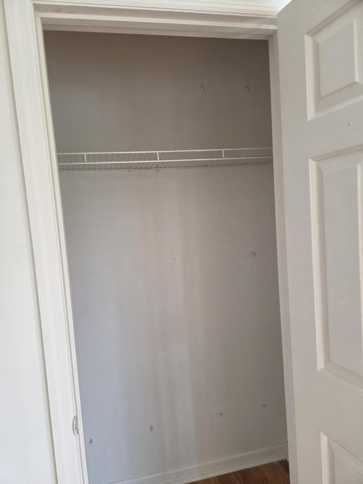 1000 Heathcliff Dr #1 - Photo 3 of 12
