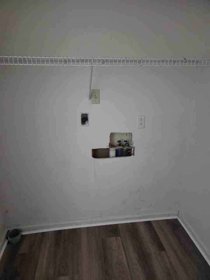 1000 Heathcliff Dr #1 - Photo 6 of 12