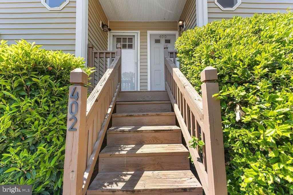 400 Schooner Way - Photo 3 of 40