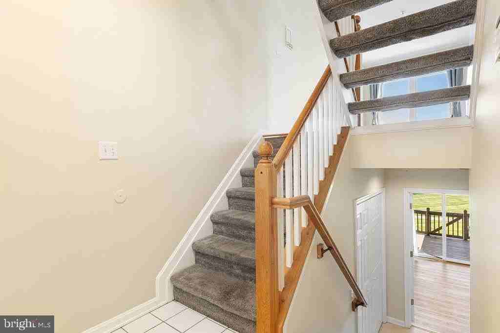 400 Schooner Way - Photo 4 of 40
