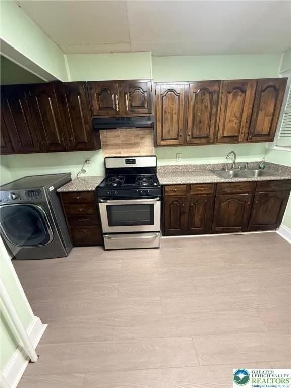 419 W Liberty St - Photo 6 of 38