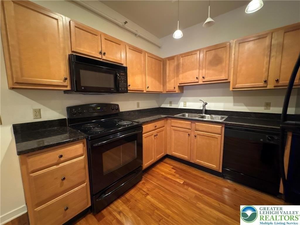 11 W 2nd St #381 - Photo 6 of 21
