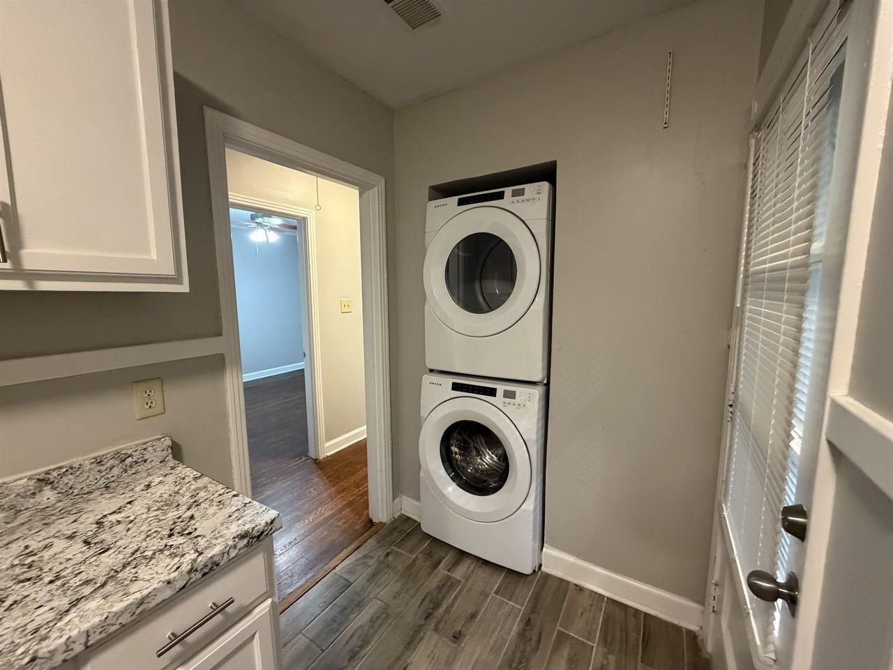3940 Allison Ave - Photo 7 of 8