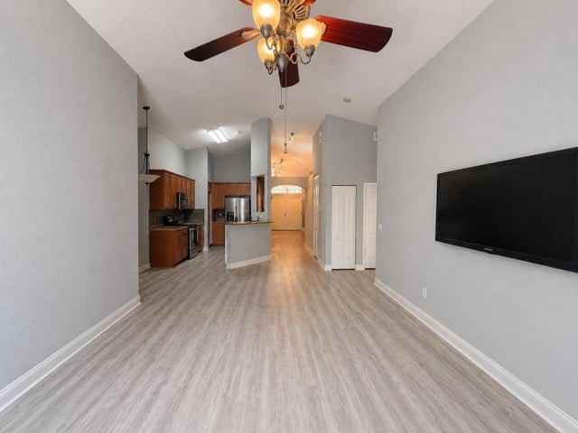 10372 Old Winston Court - Photo 4 of 8