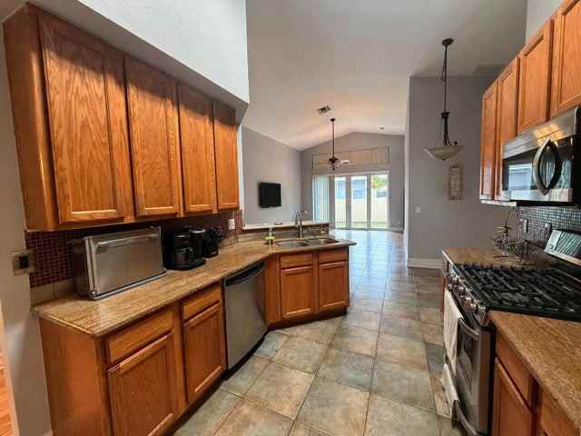 10372 Old Winston Court - Photo 5 of 8