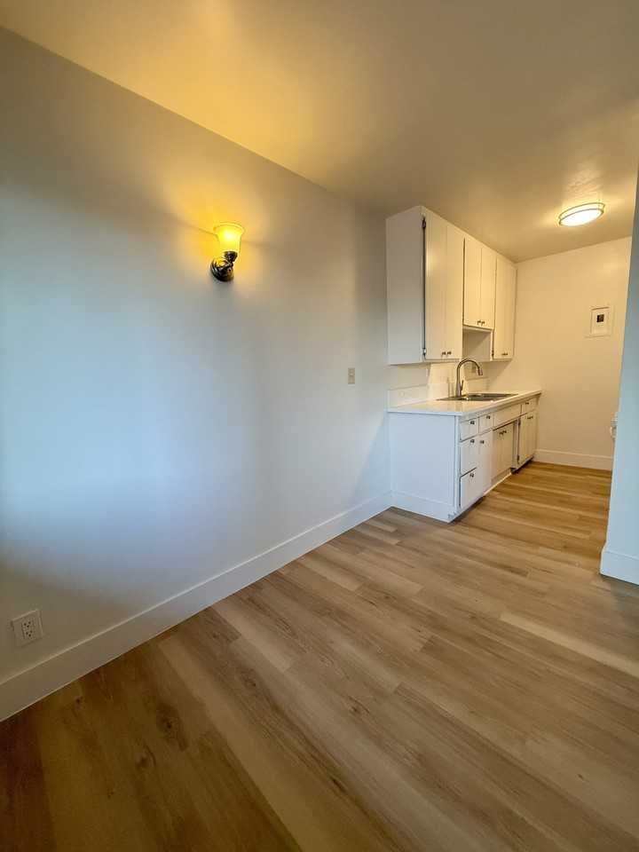3330 Chapman Street - Photo 3 of 10