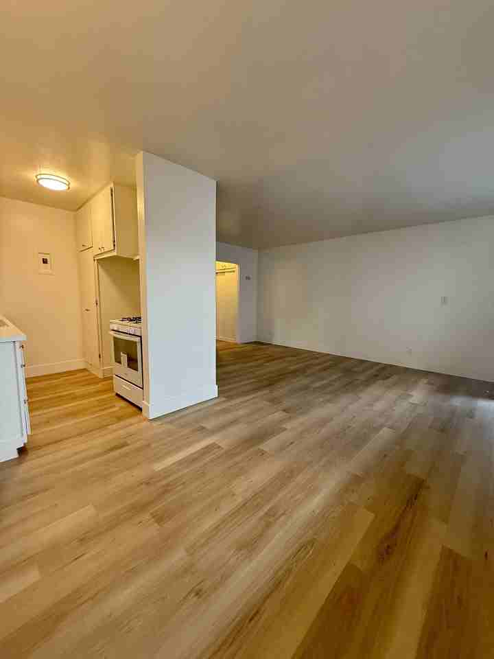 3330 Chapman Street - Photo 4 of 10