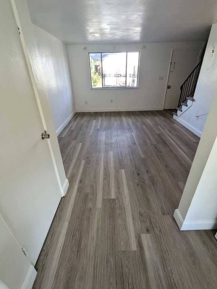 305 Walden Ave - Photo 2 of 12
