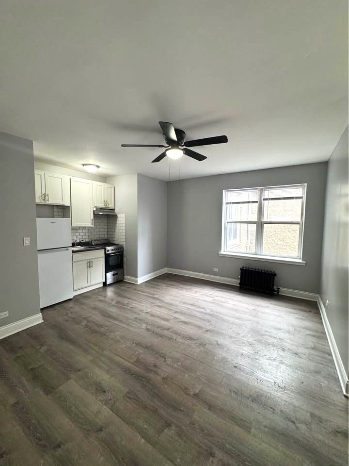 4756 N Maplewood Ave #108 - Photo 2 of 7