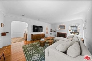 1340 Grant St - Photo 4 of 8