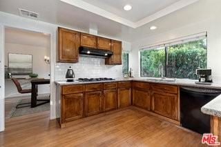 12106 Wagner St - Photo 2 of 8
