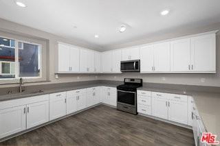 757 Daniel Freeman Cir - Photo 6 of 8